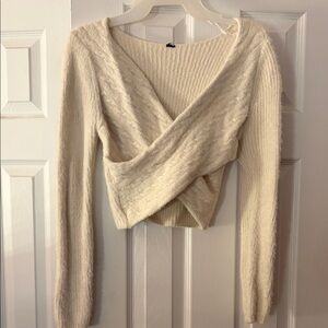 Windsor Cream Cropped Sweater